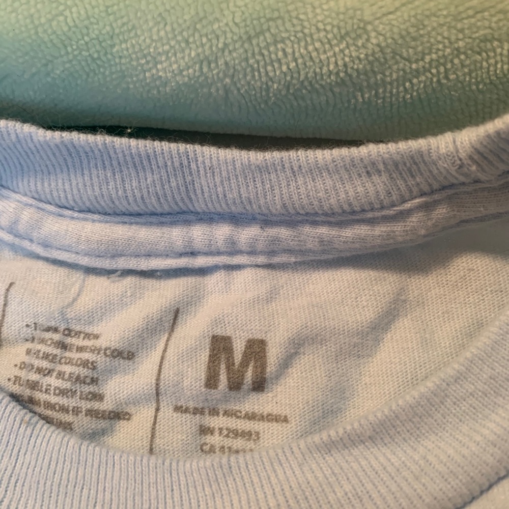 Neff shirt - Picture 2 of 2